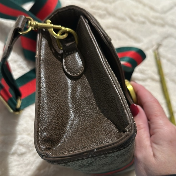 Gorgeous cross body bag and wallet combo! New! - Picture 3 of 8